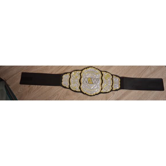 AEW World Championship Belt - Kids Toy Replica Pre-owned Pro Wrestling All Elite - Picture 1 of 5